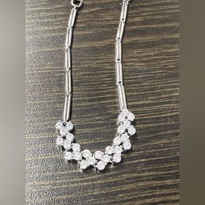 Pretty Bird Silver Floral Bracelet